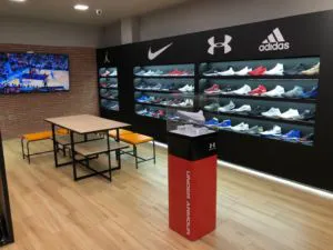 Basket World: un nuevo concepto de retail especializado en baloncesto -  Diffusion Sport