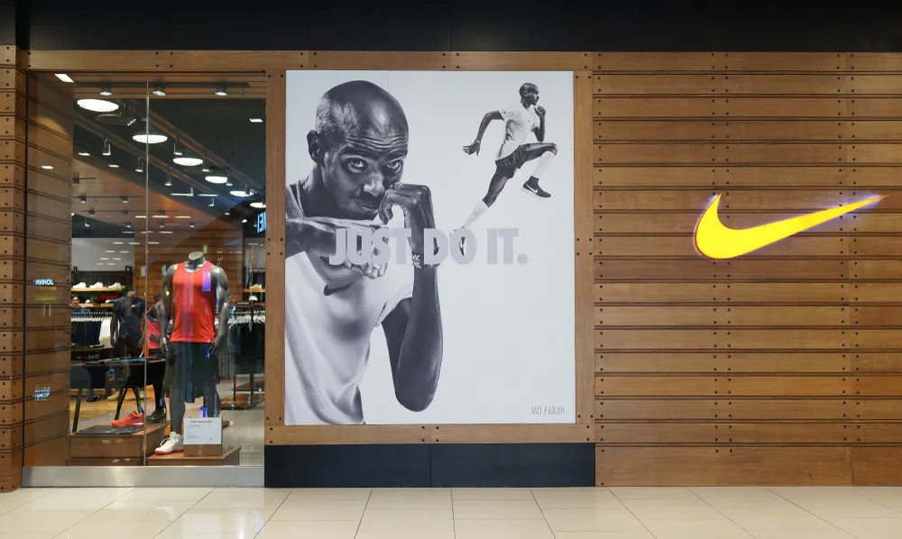 En marcha Tropical Línea de metal Nike como ejemplo de gestión de la experiencia del cliente - Diffusion Sport