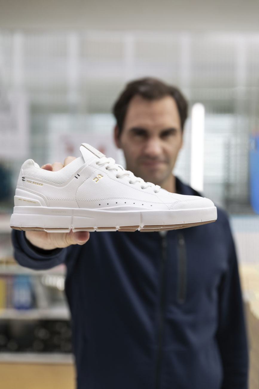 On lanza una zapatilla inspirada en el tenis junto a Roger Federer -  Diffusion Sport